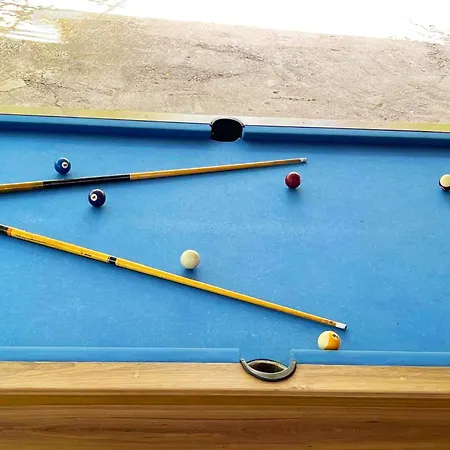 Fullmoon Camp Cabană